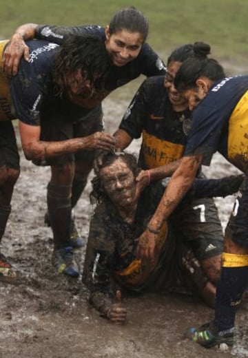 Boca Juniors-Excursionistas. Celebración del título de liga.