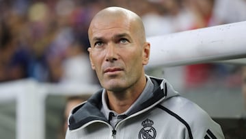 Former agent Barry Silkman has revealed the incredible story of an English club who turned down the chance to sign Zinedine Zidane.