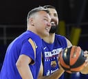 Jasikevicius: “Mirotic viaja y decidiremos si juega”