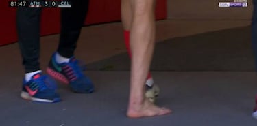 Diego Costa se marchó cojeando tras un pisotón de Sergi Gómez