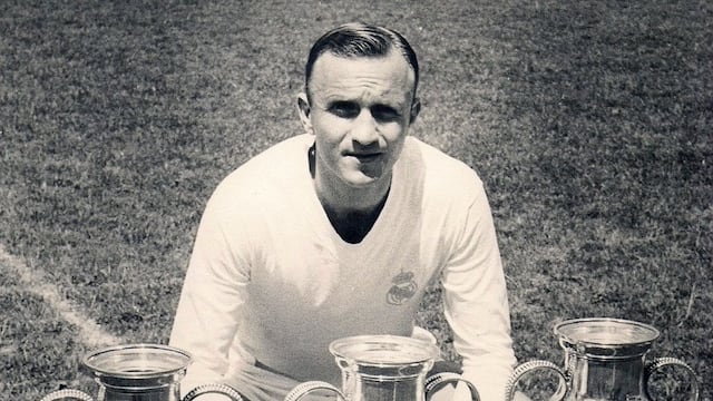 José Emilio Santamaría, one of the great pillars of Real Madrid’s golden era, leaves behind a legacy woven into the club’s history.