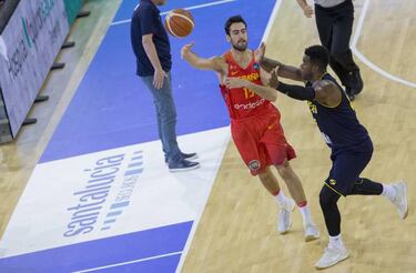 Vives, Sastre y Oriola apuntan a completar los 12 del Eurobasket
