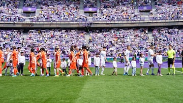 25/04/26 PARTIDO SEGUNDA DIVISION
REAL VALLADOLID - REAL SOCIEDAD B FILIAL
SALUDO EQUIPOS CENTRO DEL CAMPO