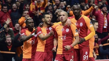 Feghouli celebra un gol en el &uacute;ltimo partido de liga turca.