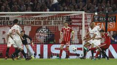 Bayern de Vidal cumple con las expectativas y avanza a semis