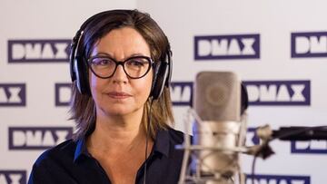 Periodista, presentadora y locutora, Barceló se encuentra al frente del programa de la Cadena SER 'Hoy por hoy' desde el año pasado. Empezó su andadura profesional en Catalunya Ràdio y TV3, y después dio el salto a la televisión de mano de Telecinco. En 2