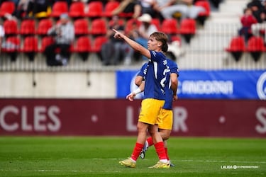 Fue la clave de la remontada andorrana. Un gol y participación en todo lo bueno del equipo local. Ante el Racing le salió un partido casi perfecto, con todas las decisiones acertadas.