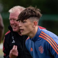 Garnacho se hace mayor