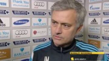 Mourinho: "Minuto 30, 33, 43 y 69; no digo más que me sancionan"