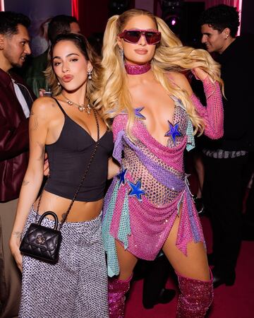 Paris Hilton y Tini Stoessel.