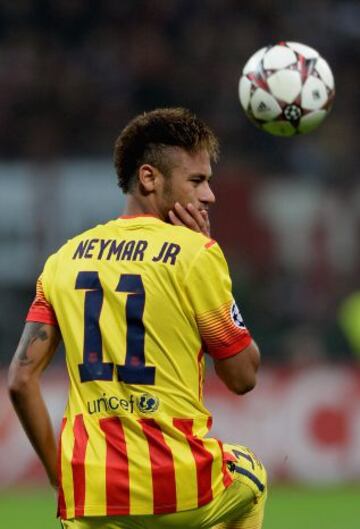 Partido Champions League, grupo H. Milán-Barcelona. Neymar.