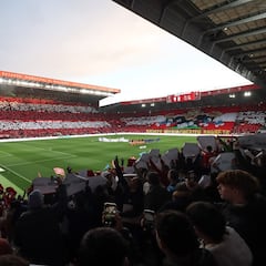 El Molinón se vuelve a llenar