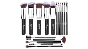 Brochas, esponjas o espejos: cinco accesorios de maquillaje indispensables