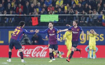 Messi anot¨® el 4-3 de falta.