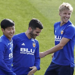 Marcelino, con Wass más su once de gala ante el Sevilla