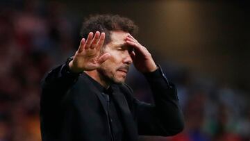 Soccer Football - LaLiga - Atletico Madrid v Real Madrid - Metropolitano, Madrid, Spain - September 18, 2022 Atletico Madrid coach Diego Simeone REUTERS/Violeta Santos Moura