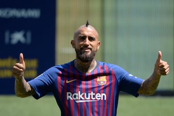 Presentación del jugador chileno, Arturo Vidal, como nuevo jugador del Fútbol Club Barcelona.

