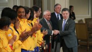 La entrega del pabellón nacional se hará el día 24 de junio en la Casa de Nariño.