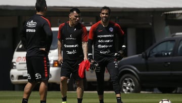 Los mensajes de Bravo y Medel en la previa del debut de la Roja
