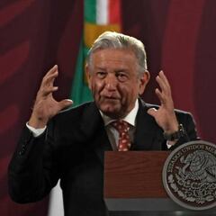 AMLO pide al ‘Tri’ ganar el Mundial y felicitó a Checo Pérez