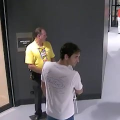 Le llueven los elogios: A Federer le ocurre una situación muy extraña y reacciona así