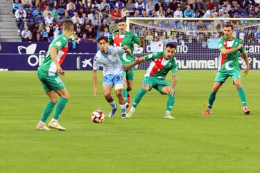 El Alcoyano deja sin moral al Málaga