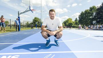 NBA 2K22: Luka Doncic inaugura dos canchas de baloncesto en su ciudad natal