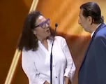 Así fue el reencuentro de ‘Olguita Marina’ y ‘Don Segundo’ en la TV: la escena más comentada de los Premios Caleuche 2026