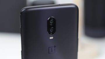 OnePlus 6T: características, precio y sensor de huellas en la pantalla