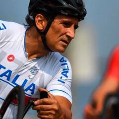 Zanardi tiene daños cerebrales graves y seguirá sedado