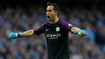 Claudio Bravo vuelve a Camp Nou para enfrentar a su ex equipo