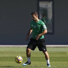 El Galatasaray pretende a Riza Durmisi pero el danés dice 'no'