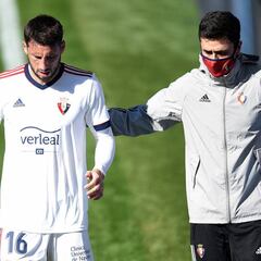 Calleri tiene afectado el ligamento lateral interno