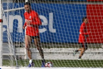 Arturo Salah visitó a la Roja en Pinto Durán