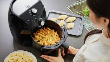 El error que todos cometemos en nuestra freidora de aire y que podría arruinarla por completo: cuidado con la acumulación de grasa