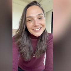 Portman, Fallon y una multitud de celebrities se juntan para cantar Imagine