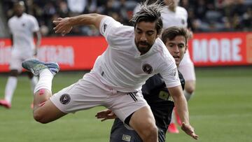 A pesar de la derrota en el debut de Inter Miami, Rodolfo Pizarro tuvo un gran gesto con un peque&ntilde;o aficionado de LAFC en el Banc of California Stadium.