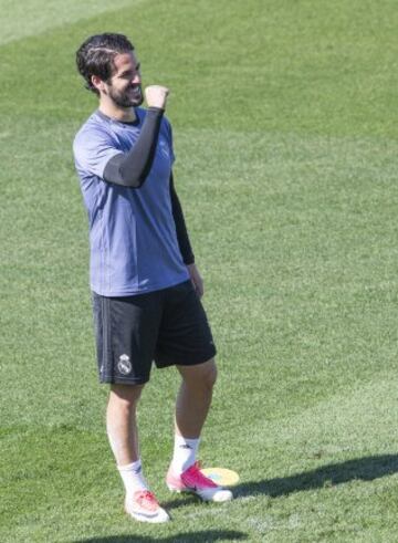 Risas y buen rollo en el entrenamiento del Real Madrid
