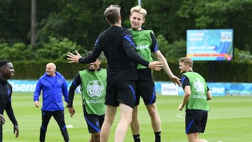 Frenkie de Jong, en una sesi&oacute;n de entrenamiento de la selecci&oacute;n de Pa&iacute;ses Bajos.