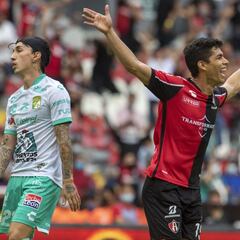 Atlas vence 2-0 a León en la jornada 10 del Apertura 2021