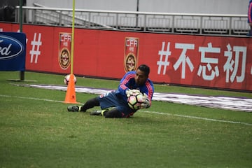 Después de la rueda de prensa en la que estuvieron José Pékerman, Carlos Bacca y Giovanni Moreno, el equipo nacional hizo su única práctica antes del partido ante China.