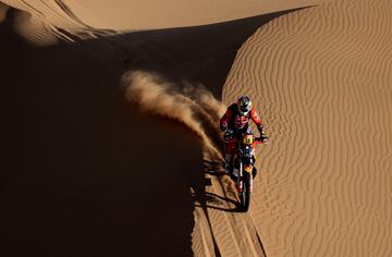 La octava etapa del Dakar en imágenes