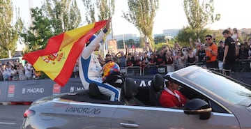 Carlos Sainz durante la exhibición.