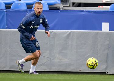 Enric Franquesa pisa área de nuevo 609 días después