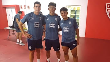 René, Marcos Peña y Valen, canteranos de la UD Almería.