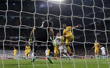 1-3.Cristiano Ronaldo marcó el gol de la clasificación de penalti en el minuto 93.