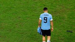 Los nervios, primero, y la desolación, después, en Luis Suárez tras quedar su selección eliminada del Mundial en la recta final del partido al ganar Corea a Portugal.