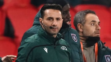 ?Qui¨¦n es Sebastian Coltescu, el cuarto ¨¢rbitro del PSG - Istanbul?