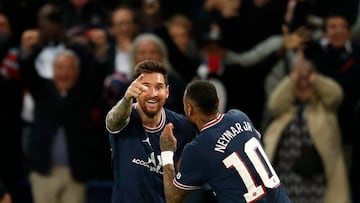 Soccer | Champions League | Leo Messi scores in his fourth match for the French club after his move this summer from Catalan giants Barcelona.