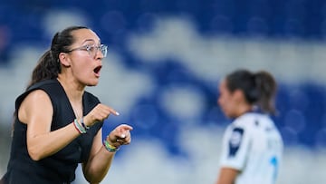 Amelia Valverde head coach of Monterrey during the 3rd round match between Monterrey and Queretaro as part of the Liga BBVA MX Femenil, Torneo Apertura 2025 at BBVA Bancomer Stadium, on July 25, 2025 in Monterrey, Nuevo Leon, Mexico.